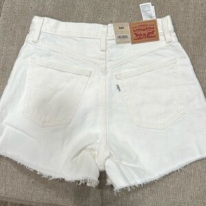 Women's Levi's® High waisted Mom shorts